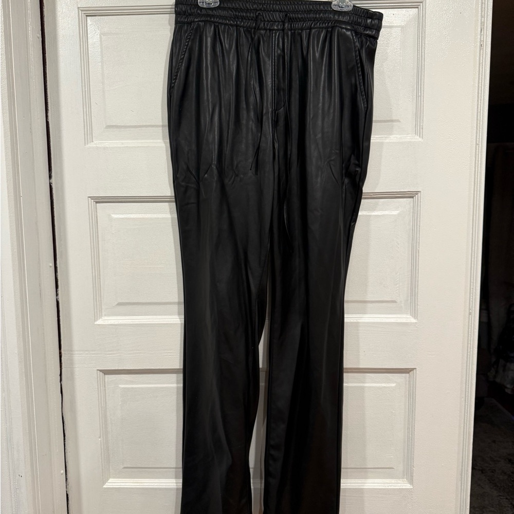 Good American Straight-leg Faux Leather Scrunch Slacks